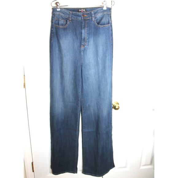 Swank A Posh Flare Leg Stretch Denim Jeans sz 11 NWOT - Picture 1 of 3